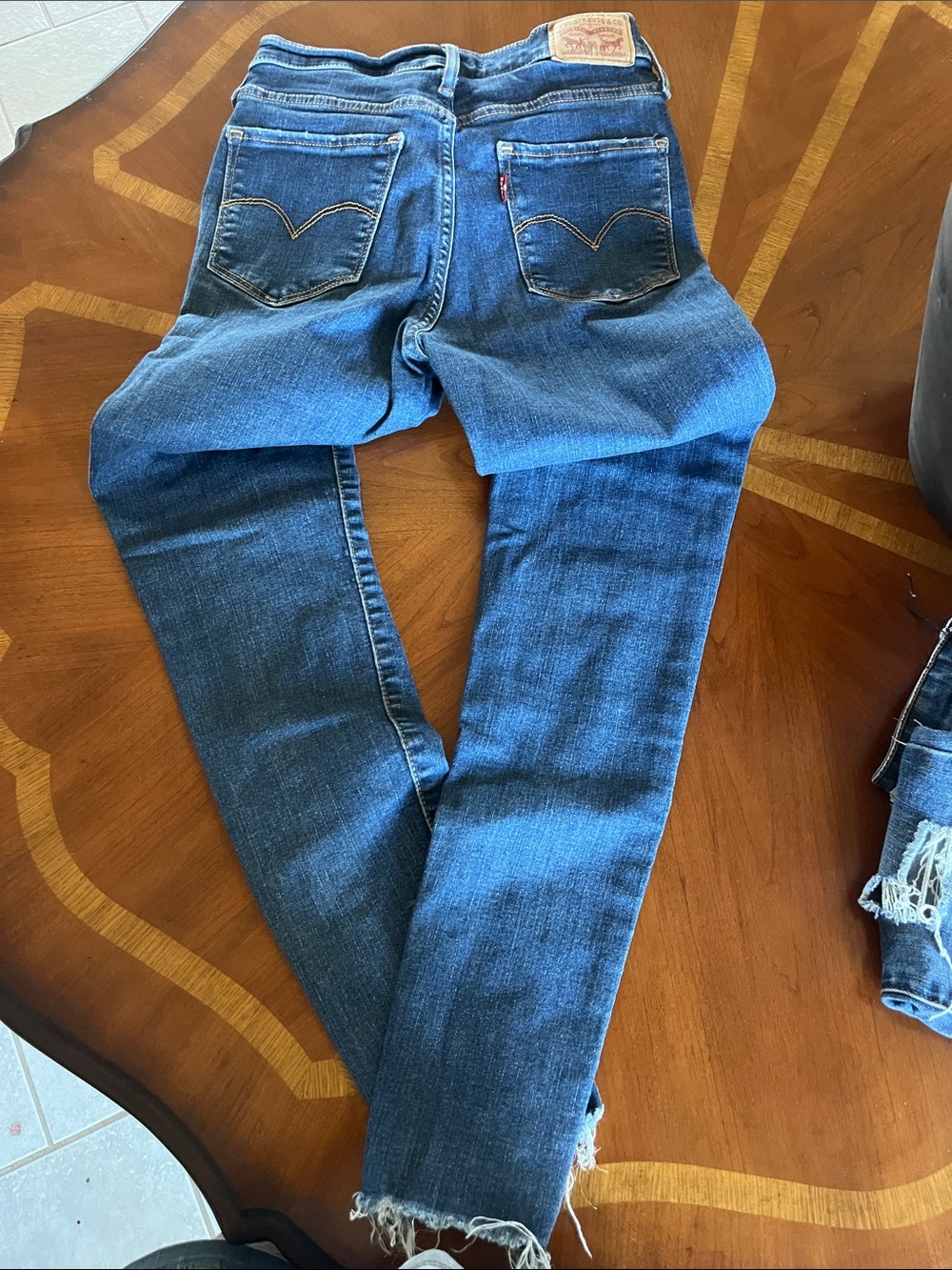Levi's Women's Dark Blue Skinny Jeans with Frayed Hem